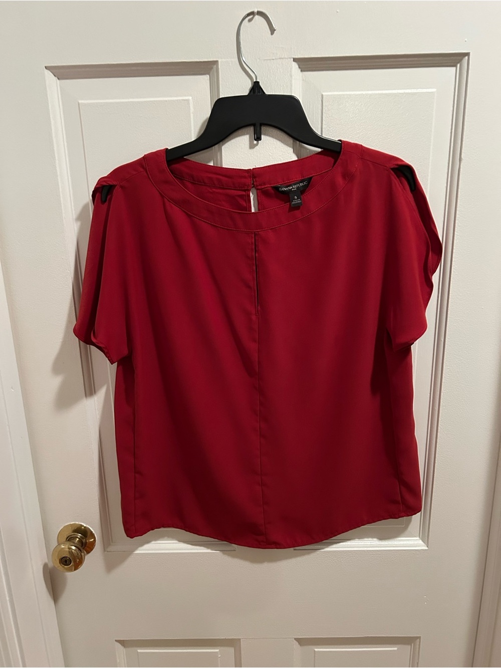Banana Republic Red Short Sleeve Blouse-Size S